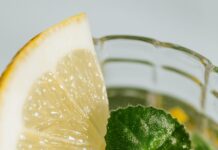 Lemon Herb Chicken: Discover the Secret to Juicy Flavor Every Time