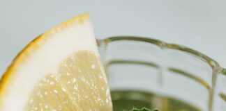 Lemon Herb Chicken: Discover the Secret to Juicy Flavor Every Time