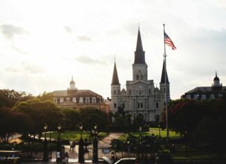 Hilton Garden Inn New Orleans French Quarter/CBD: Ultimate Stay Guide