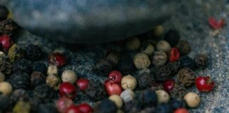 Fresh To Dried Herb Conversion: Expert Tips To Enhance Your Cooking