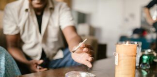 CBD Candles: Discover The Soothing Power Of Aromatic Relaxation